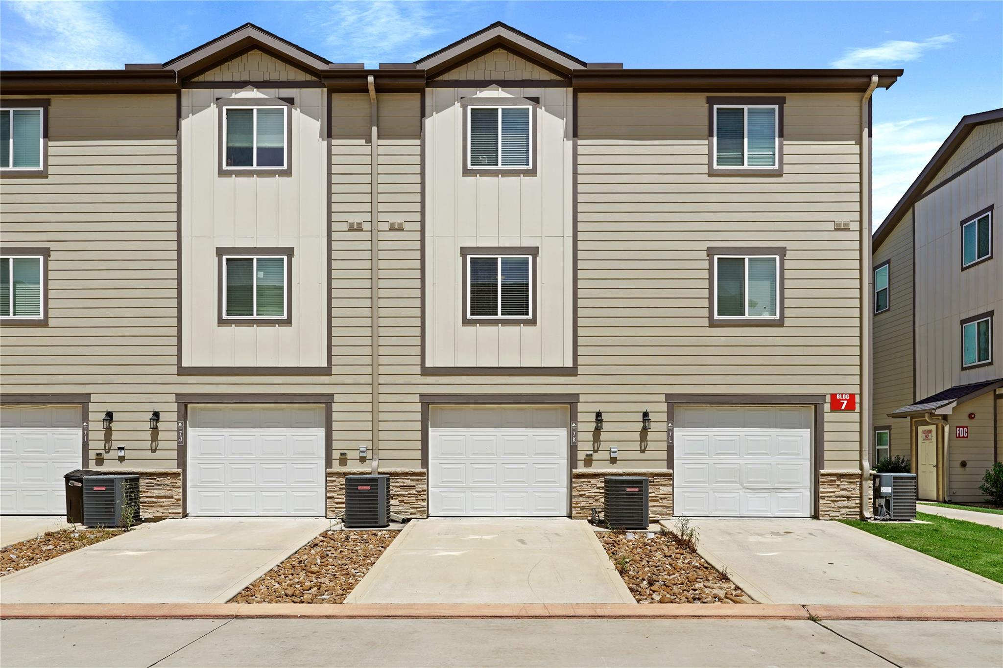 Residential Lease in Cypress 4