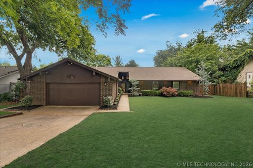 8229 College Ave, Tulsa, OK, 74137-1321 | Card Image