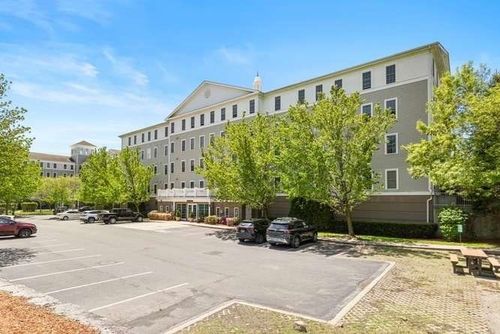 106-10 Crowninshield St, Peabody, MA, 01960-4399 | Card Image