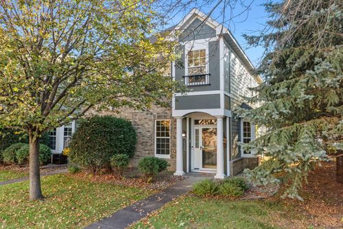 805-15386 Founders Ln, Apple Valley, MN, 55124-6065 | Card Image