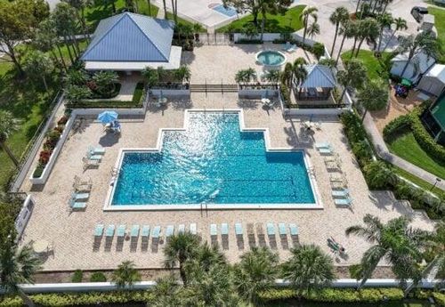 247 Ridge Rd, Jupiter, FL, 33477-9623 | Card Image
