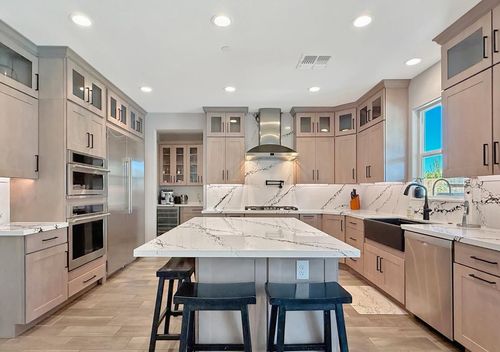 6464 Garland Way, Roseville, CA, 95747-8787 | Card Image