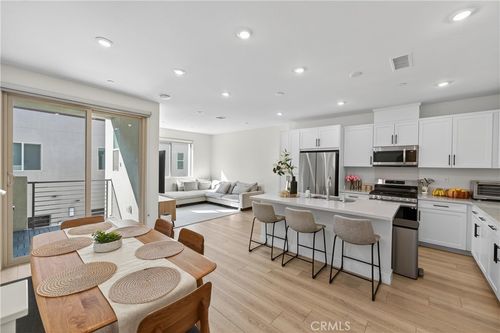 unit-6-1572 Lima Way, Placentia, CA, 92870-6676 | Card Image