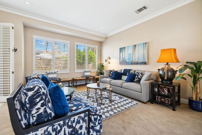 Living Room | Image 37