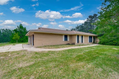 1054 An County Road 415, Palestine, TX, 75803-1639 | Card Image