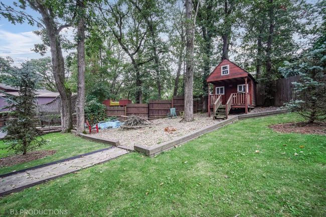 8660 W 130 Th St, House other with 3 bedrooms, 2 bathrooms and 2 parking in Palos Park IL | Image 4