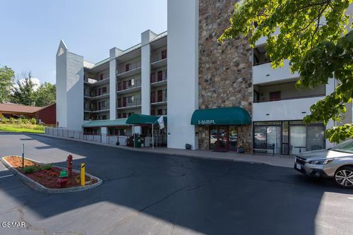 ste-204-354 E Holly Ridge Rd, Gatlinburg, TN, 37738-3441 | Card Image