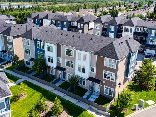 89-600 Bellerose Dr, Saint Albert, AB, T8N7T5 | Card Image