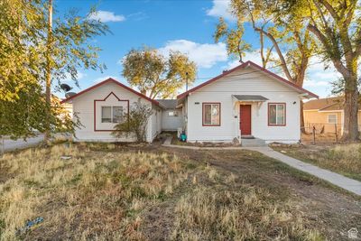 329 W 100 N, Home with 4 bedrooms, 2 bathrooms and 4 parking in Delta UT | Image 1