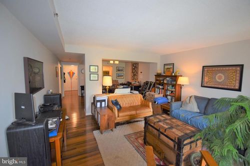 apt-308-610 N West St, Alexandria, VA, 22314-2110 | Card Image