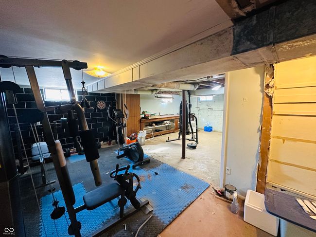 403 E Washington St, House other with 3 bedrooms, 2 bathrooms and null parking in Loogootee IN | Image 24