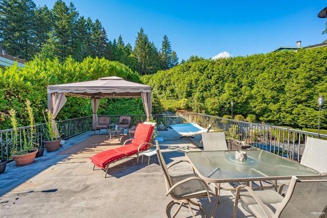 1373 Camwell Drive, House other with 7 bedrooms, 4 bathrooms and 6 parking in West Vancouver BC | Image 22