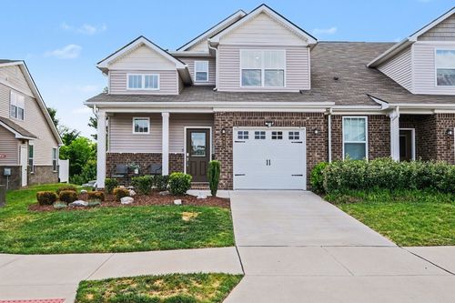 685 Birdie Dr, Spring Hill, TN, 37174-9801 | Card Image