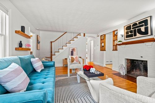 30 Mccormack Ave, Medford, MA, 02155-1727 | Card Image