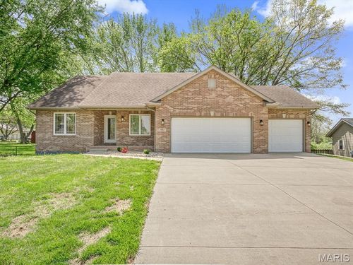 1662 Molokai Ct, Worden, IL, 62097-2212 | Card Image