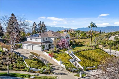 1703 Kyle Ln, Redlands, CA, 92373-7437 | Card Image