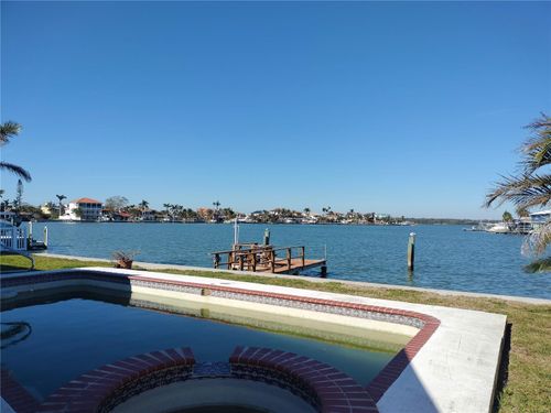 16217 Redington Dr, REDINGTON BEACH, FL, 33708-1632 | Card Image
