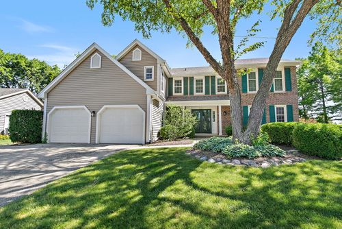 221 Hillwick Ln, Schaumburg, IL, 60193-1771 | Card Image