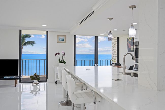 APT-4C1 - 3400 S Ocean Blvd, Condo with 2 bedrooms, 2 bathrooms and null parking in Palm Beach FL | Image 6
