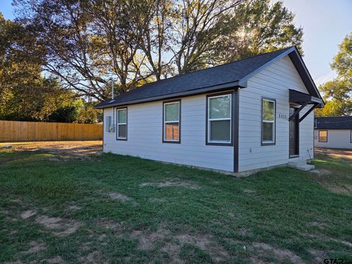 2435 Waterwood Dr, Chandler, TX, 75758 | Card Image