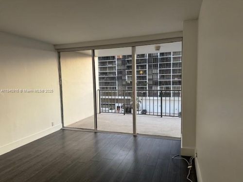 apt-b707-1901 Brickell Ave, Miami, FL, 33129-1702 | Card Image