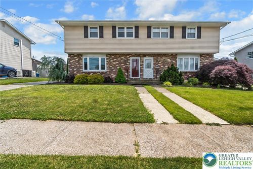 98 W 26th St, NORTHAMPTON, PA, 18067-1109 | Card Image