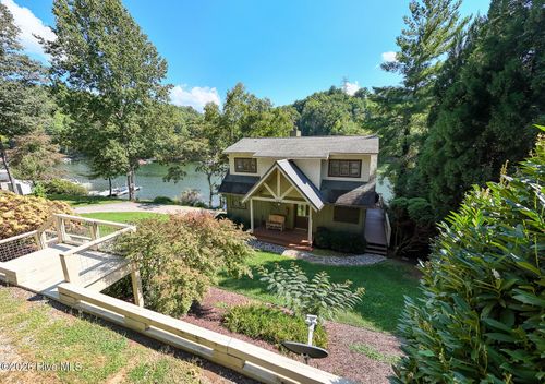 323 Cross Creek Rd, Robbinsville, NC, 28771 | Card Image