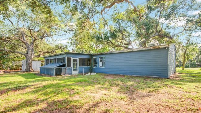 2726 Shady Creek Ln, House other with 3 bedrooms, 2 bathrooms and null parking in Oyster Creek TX | Image 26