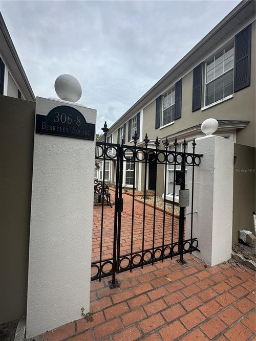 unit-a-308 S Bungalow Park Ave, Tampa, FL, 33609-3161 | Card Image