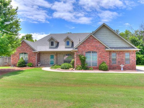 3393 Creek View Ct, Newcastle, OK, 73065-7200 | Card Image