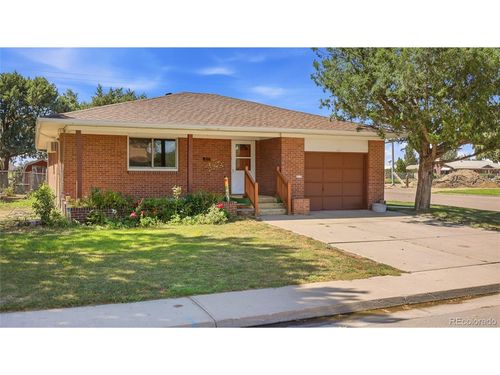 933 Lane St, Fort Morgan, CO, 80701-2807 | Card Image