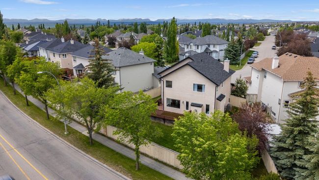 38 Simcoe Crescent Sw, House other with 4 bedrooms, 4 bathrooms and 4 parking in Calgary AB | Image 48