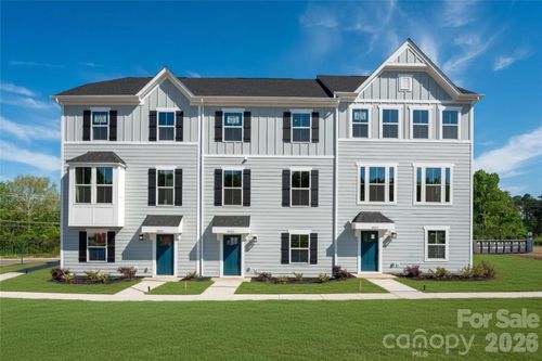 6004 Blue Ridge Oak Rd, Charlotte, NC, 28273 | Card Image