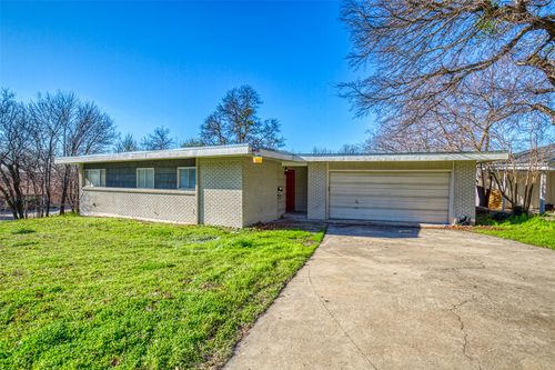 4124 Micki Lynn Ave, Fort Worth, TX, 76107-7243 | Card Image