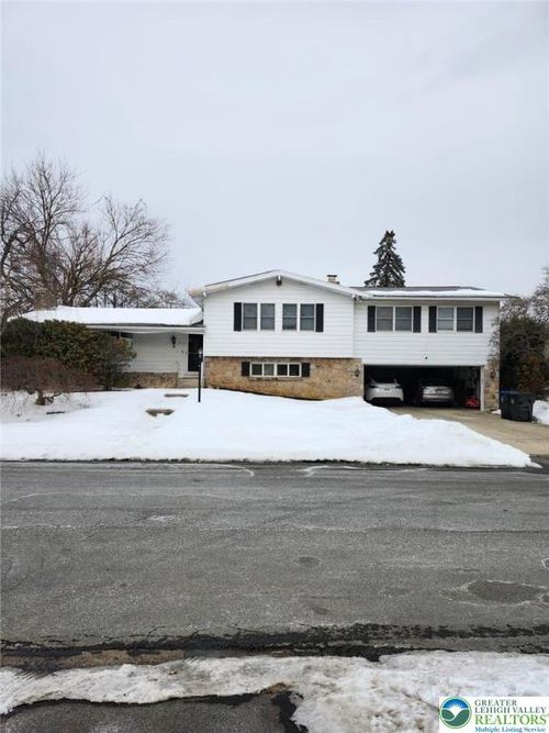 811 S Glenwood, ALLENTOWN, PA, 18103 | Card Image