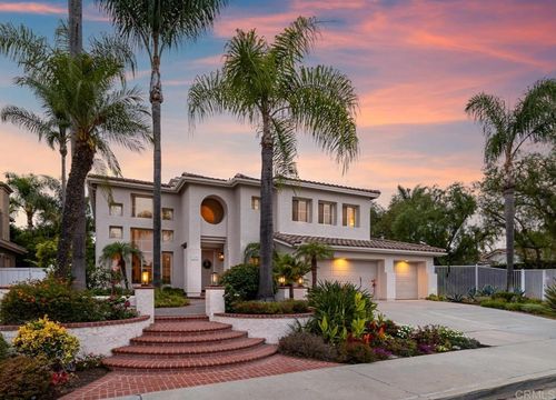 369 Justina Dr, Oceanside, CA, 92057-8418 | Card Image