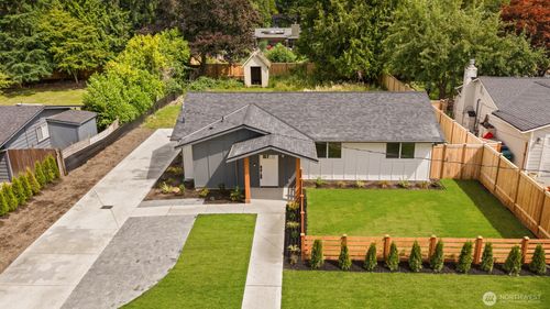 a-8708 Ne 140th St, Kirkland, WA, 98034-5327 | Card Image
