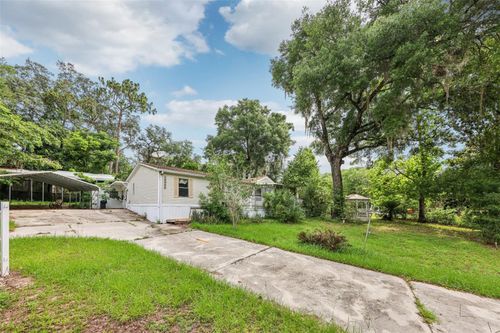 16965 Se 3rd Pl, Silver Springs, FL, 34488-5425 | Card Image