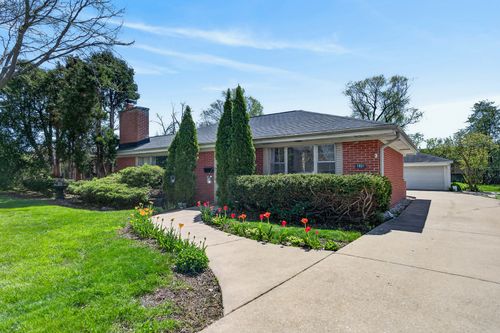 1931 Oakwood Rd, Northbrook, IL, 60062-1217 | Card Image