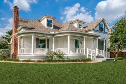 428 E Wall St, Grapevine, TX, 76051-5403 | Card Image