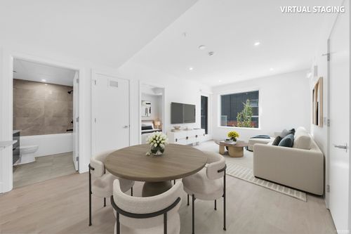2210 E 1st Ave, Vancouver, BC, V5N | Card Image