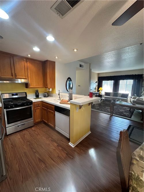 27-21245 Camelia, Lake Forest, CA, 92630-7606 | Card Image