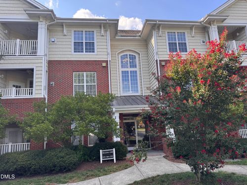 1221 Arborgate Cir, Chapel Hill, NC, 27514-6506 | Card Image