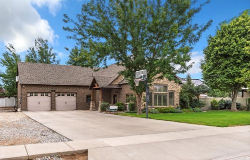 1686 W 2425 S, Syracuse, UT, 84075-8043 | Card Image