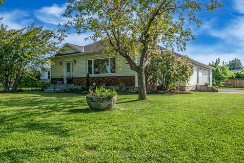 27 Woodbine Ave, Saint Catharines, ON, L2N3N1 | Card Image