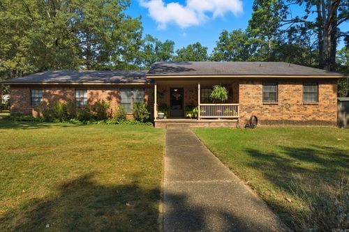 18310 Fawn Tree Dr, Little Rock, AR, 72210-7130 | Card Image