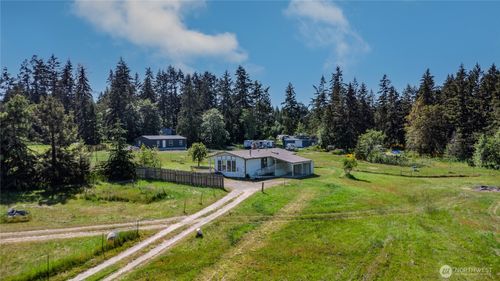 663 Erving Jacobs Rd, Port Angeles, WA, 98362-7466 | Card Image