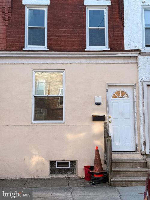 5136 Hadfield St, PHILADELPHIA, PA, 19143-3221 | Card Image