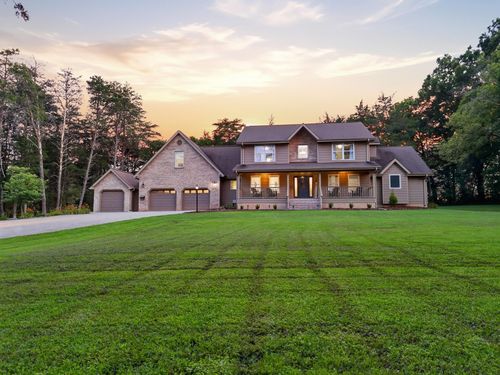 7914 Mahan Gap Rd, Ooltewah, TN, 37363-5713 | Card Image