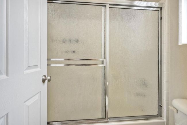 4049 Peninsula Dr, Condo with 3 bedrooms, 3 bathrooms and 2 parking in Carlsbad CA | Image 14